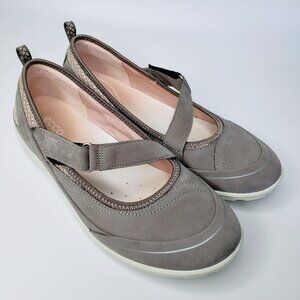 Ecco Arizona Mary Jane Adjustable Strap Slip On Shoes 37